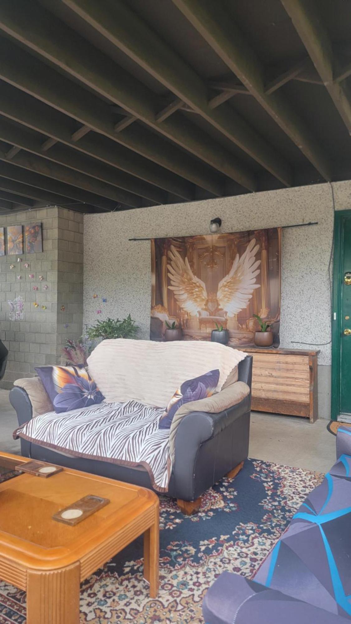 Charming - 2 Bedrooms Suite, 1 Full Bath & Family Room Kamloops Exterior foto